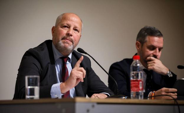 Educación trabaja en un plan para el nuevo curso que anunciará a mediados de este mes