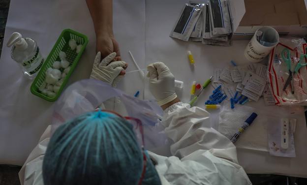 Solicitan a la Junta que haya un 'rastreador' de Covid en cada centro de salud de Almería