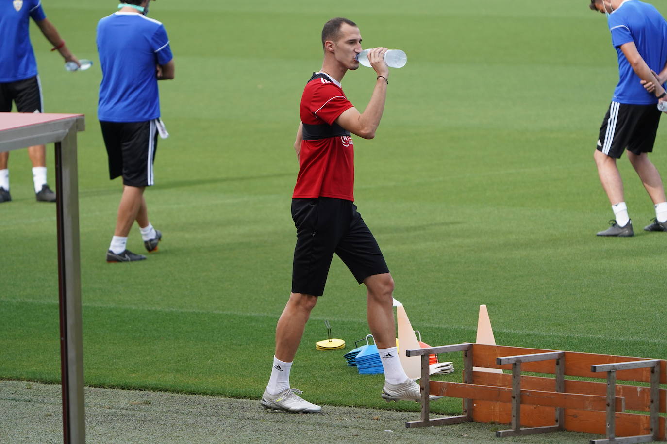 Petrovic ve al Almería campeón «si hacemos nuestro juego»