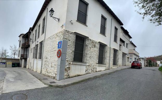 Un cementerio al filo del embargo por la deuda con el banco