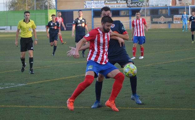 Primeros movimientos en el Atlético Porcuna para perfilar la plantilla del próximo curso