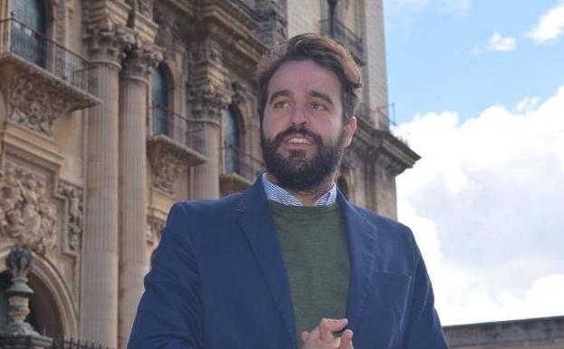 El diputado jienense objeto de burla en el Congreso defiende el uso de la «jota rajada»