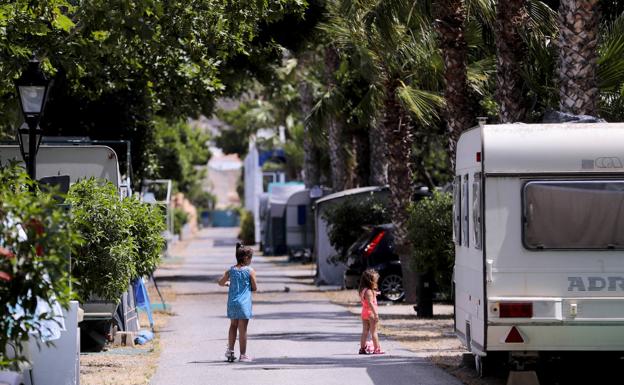 Los campings de la Costa alcanzan el 40% de las reservas en fin de semana