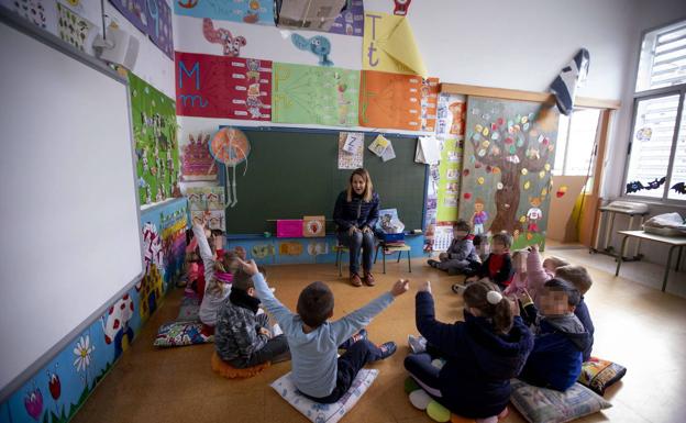 Los centros facilitarán que los docentes trabajen a turnos para evitar aglomeraciones