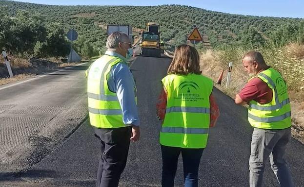 Fomento reasfalta siete kilómetros de la A-311 en una obra con una inversión de más de 1,8 millones de euros
