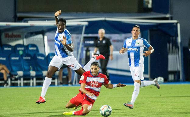 Antoñín estrena titularidad con una actuación insustancial