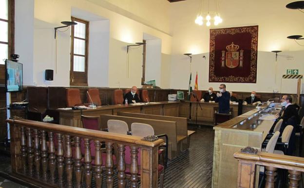 Condenado a 14 años de cárcel por robar y abusar de una mujer en Baza