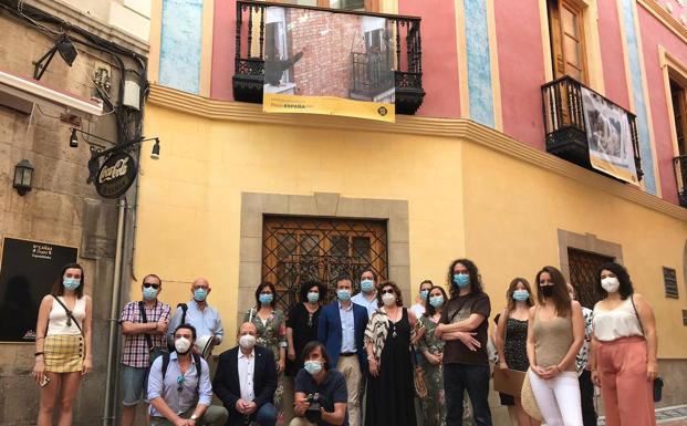 #PHEdesdemibalcón recoge 50 fotografías de jienenses que invitan a la «esperanza»