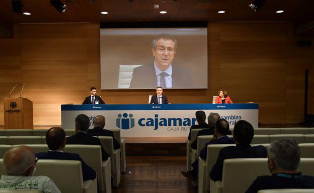 Baamonde repite de presidente en Cajamar tras la primera asamblea telemática de la entidad