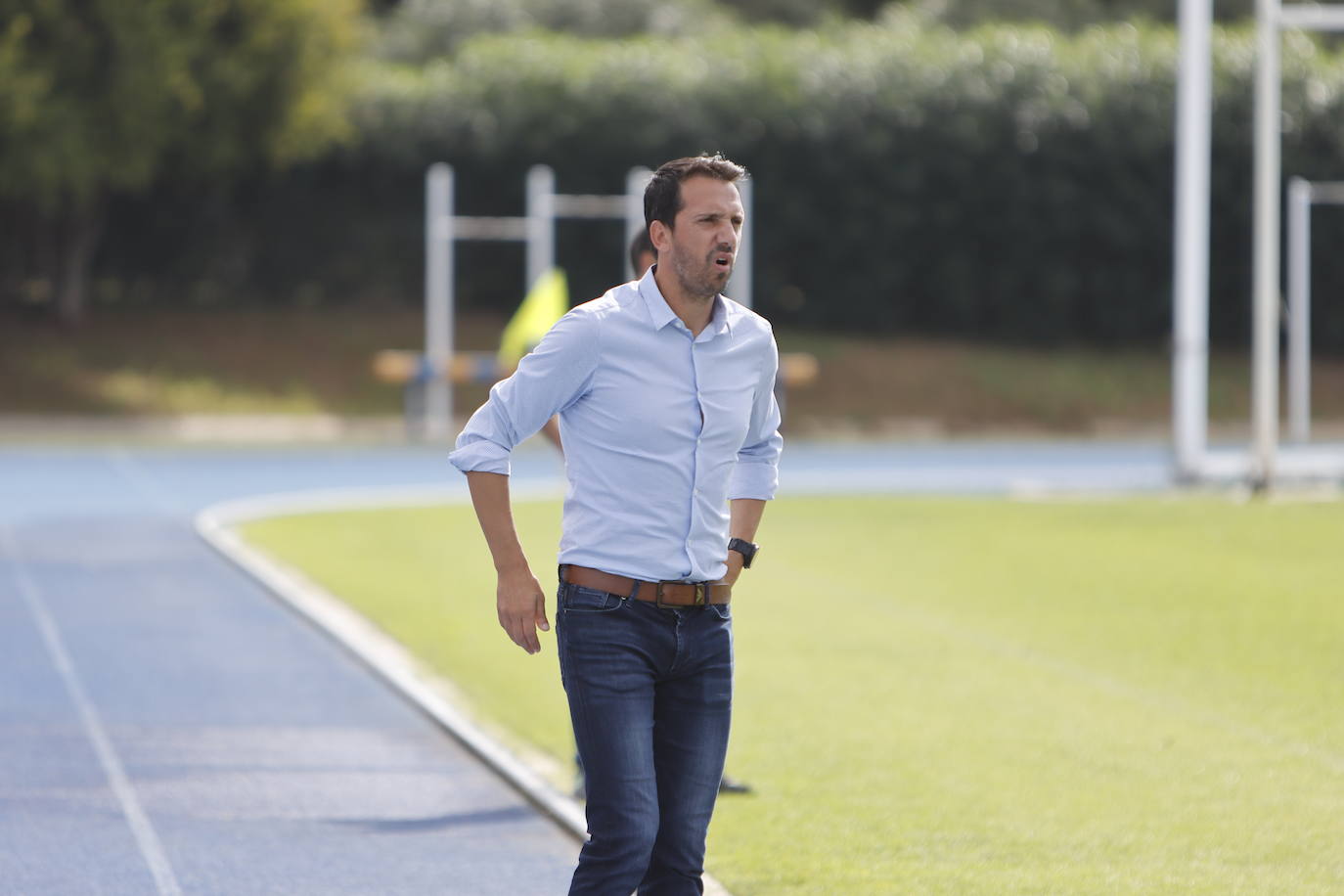 Nandinho dirigirá al Almería en el partido del domingo en Anduva