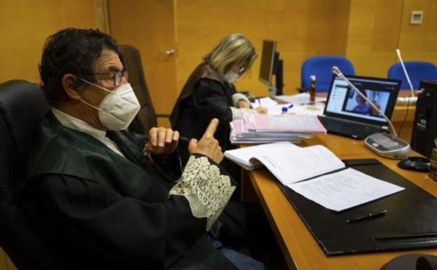 La advertencia del juez Calatayud sobre las mascarillas: «Hay que recuperar aquel famoso eslogan»