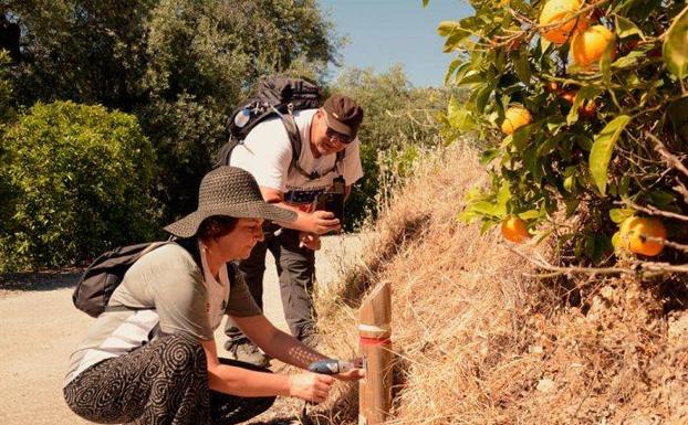 El sendero del Valle de Lecrín une desde esta semana Tarifa con la isla griega de Creta