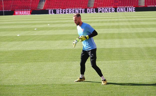 Seis novedades en la alineación respecto a Butarque; Aarón, la principal