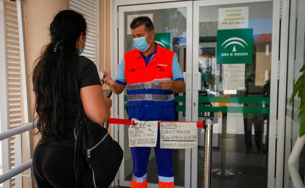 Salud mantiene aisladas a 140 personas en un pueblo de Andalucía por un rebrote de coronavirus