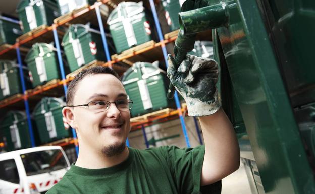 La Caixa destina más de 130.000 euros a la atención a la discapacidad en Almería