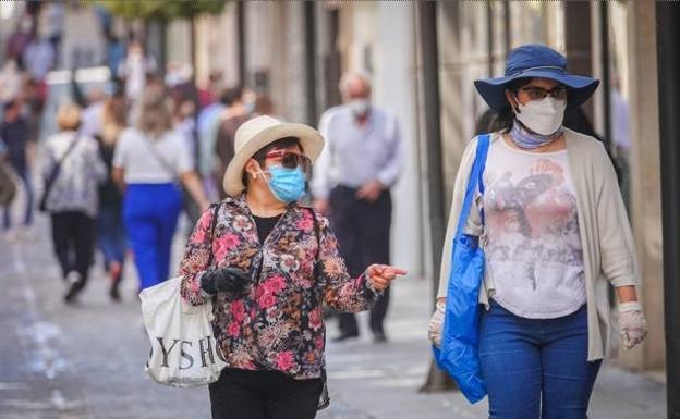 Granada mantiene los ocho brotes y suma seis nuevos infectados