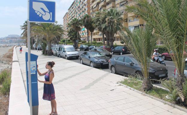 Almuñécar habilita la zona azul que se podrá pagar a través de una app móvil