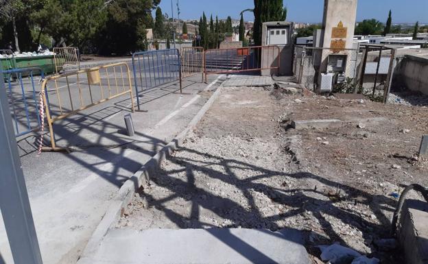 Mejoras para los viandantes en la Carretera de Granada y el acceso a La Victoria