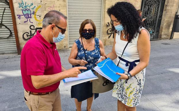 Recogida de firmas para que el ex alcalde, Alfonso Sánchez Herrera, sea Hijo Predilecto