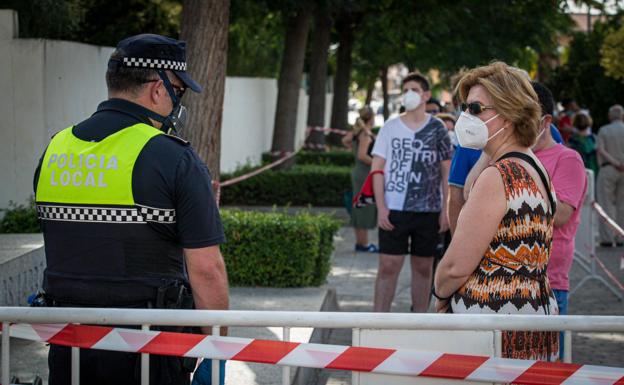 Granada registra un nuevo brote de coronavirus y suma 20 positivos nuevos, dos de ellos en Belicena