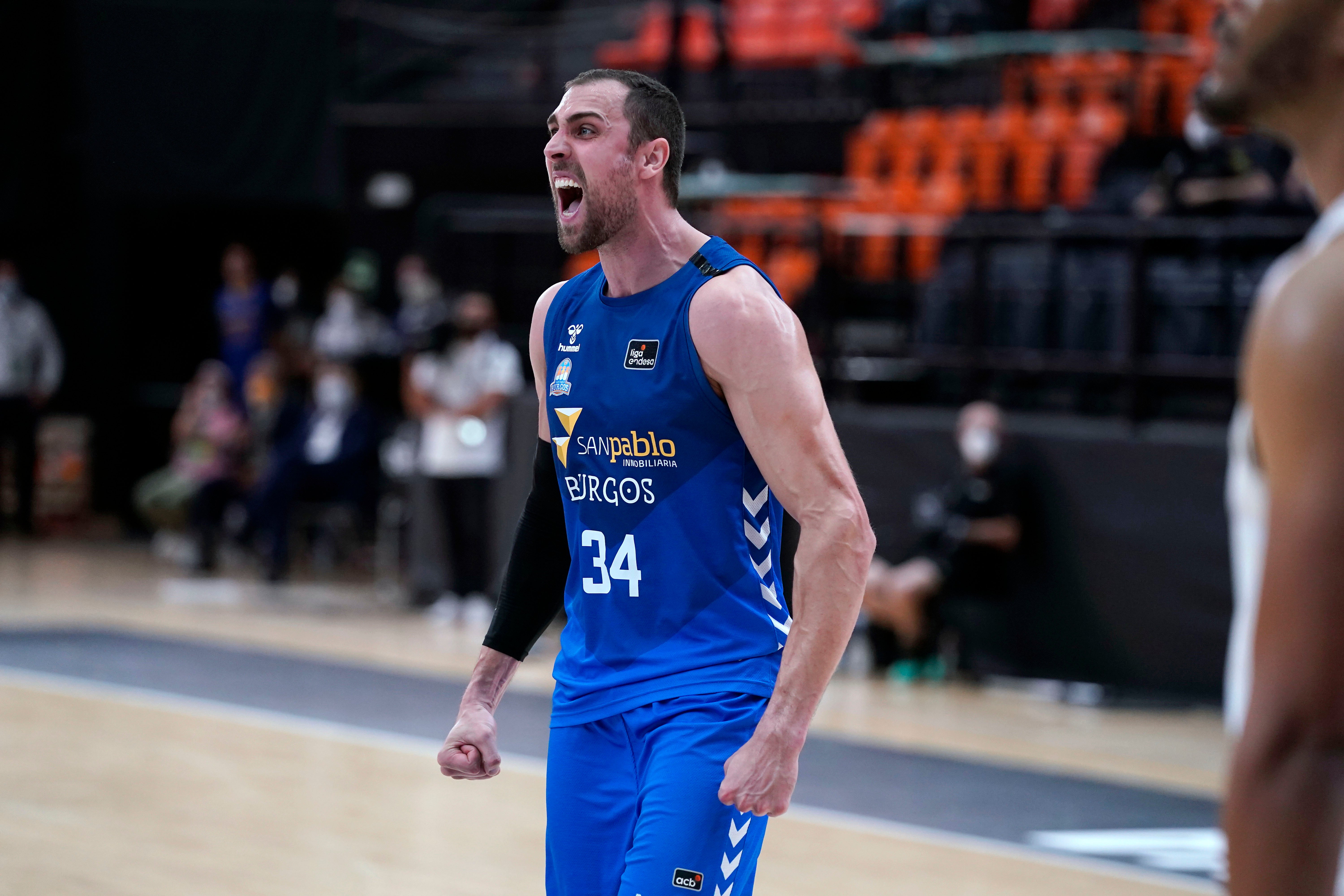 Pablo Aguilar retoma su aventura nipona