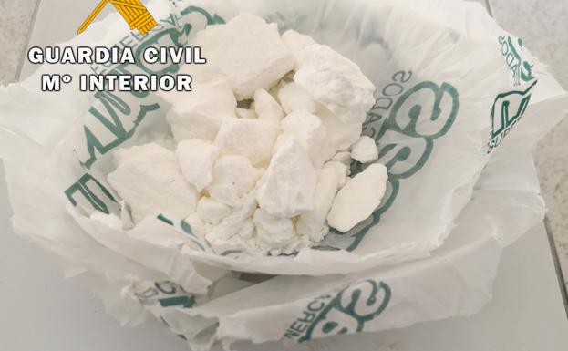 Detenido en Peal de Becerro por portar 54 gramos de cocaína