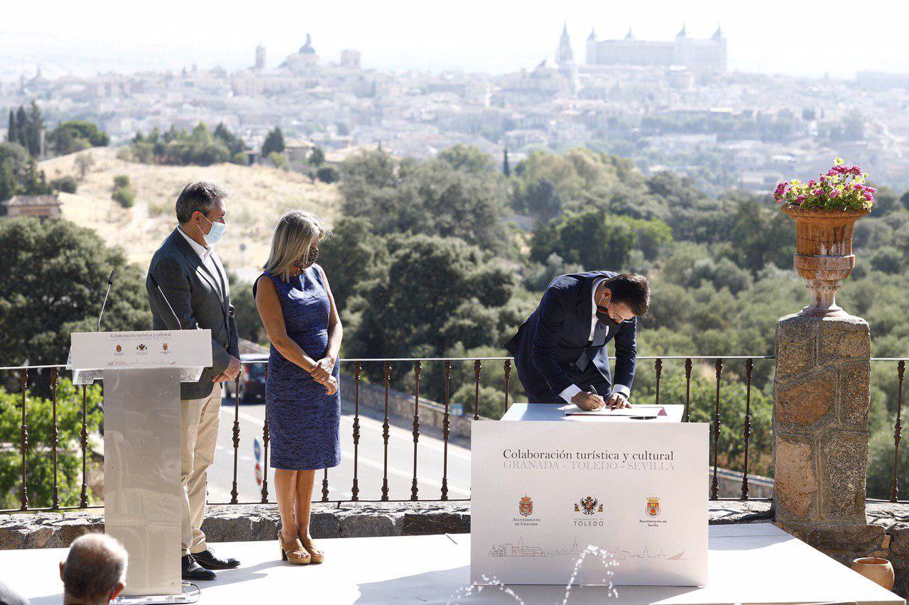 Granada, Sevilla y Toledo pactan un paquete de medidas conjuntas para revitalizar el turismo