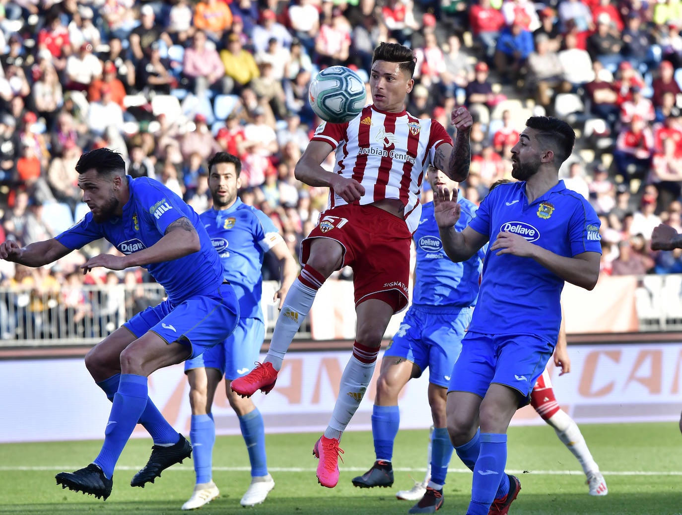 Peligra la última jornada de la Liga en Segunda por el positivo de seis jugadores del Fuenlabrada