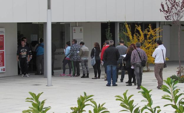 El Ayuntamiento hará 270 contratos para 60 obras y servicios en la capital