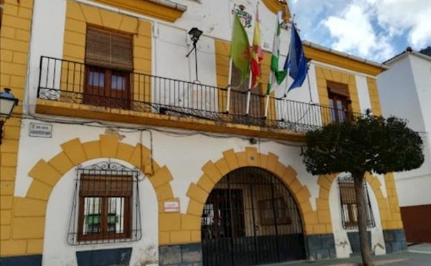 La denuncia contra el alcalde de Santiago-Pontones llega al juzgado