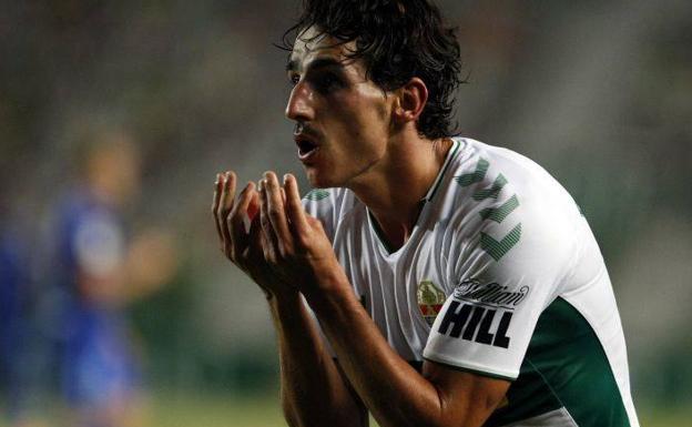 Los clubes 'negocian' sus intereses ante la resolución de la competición en la Liga SmartBank