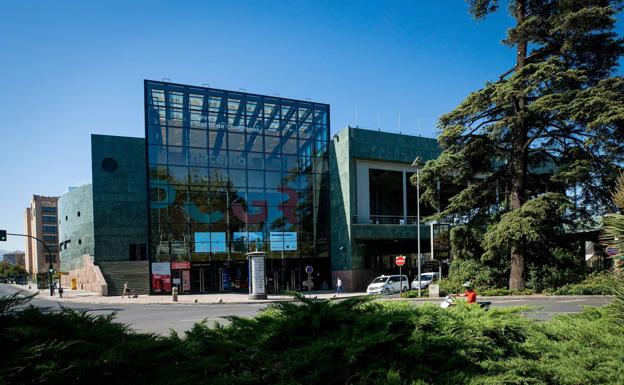 El Ayuntamiento pide el aplazamiento de una graduación a la que asistirán más de 500 personas