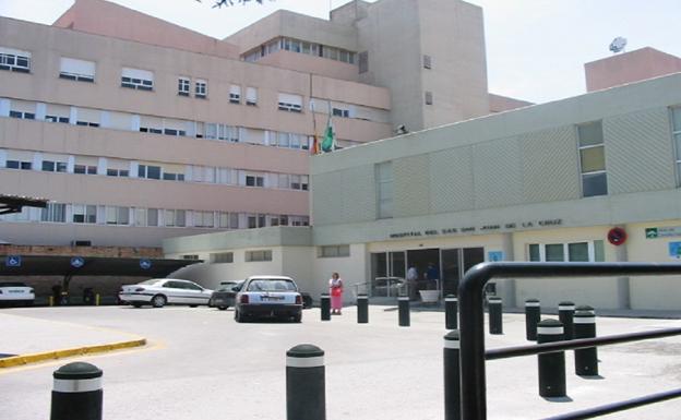 Rescatan a una mujer herida tras caer a un arroyo en Santiago Pontones