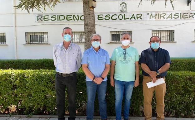 La Junta incrementa el número de docentes en cinco centros rurales de la provincia de Jaén