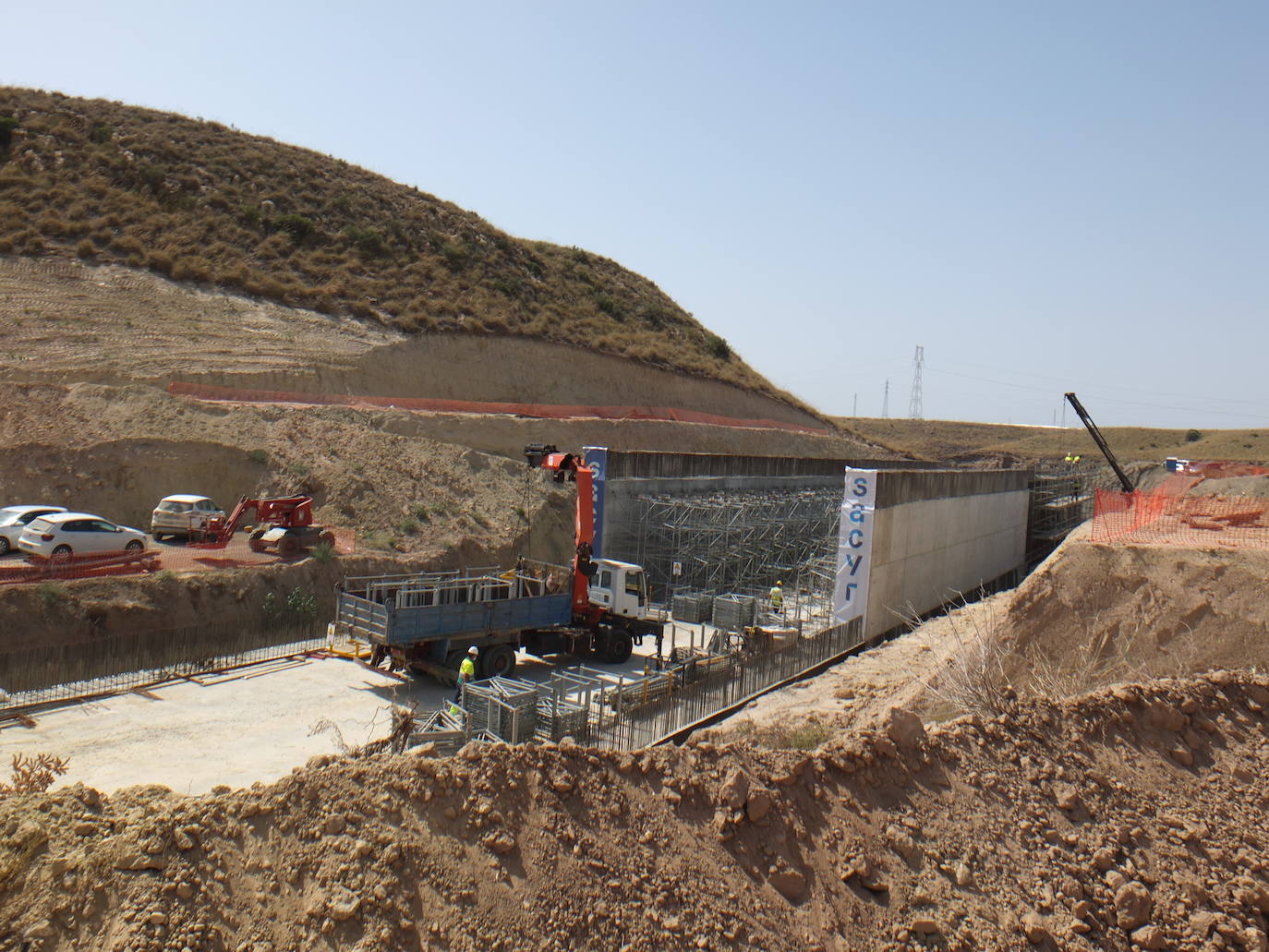 El AVE va encarrilándose