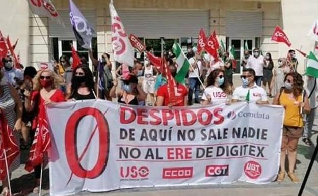 Preacuerdo entre los sindicatos y la firma Comdata sobre el ERE