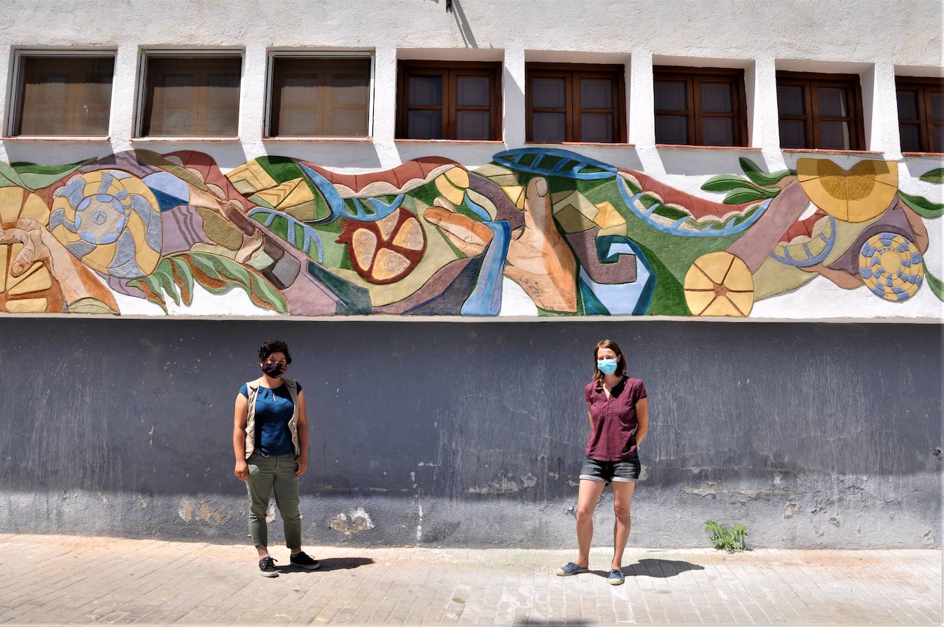 Las pinturas murales realzan la belleza del Valle de Lecrín