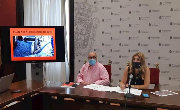 Todas las zonas de Granada que se asfaltan desde el viernes y los cortes de tráfico