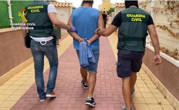 Desarticulada en Alicante una banda de butroneros que robó en polígonos de Almería
