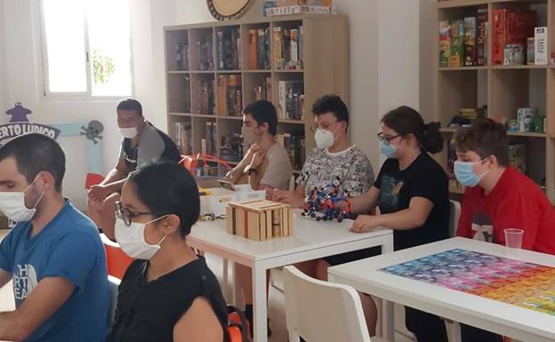 FAPACE tacha de 'inviable' la puesta a punto de medidas de la Junta en la provincia de Almería