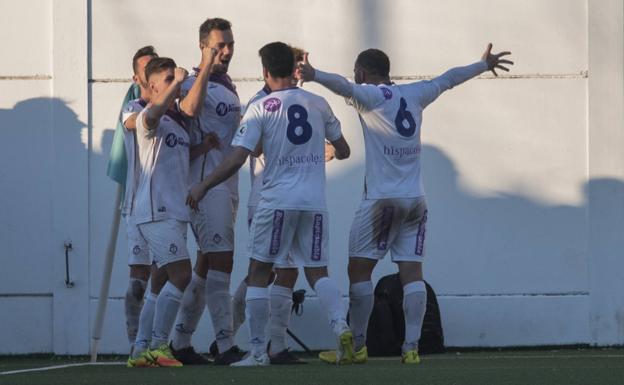 El 'Volver a empezar' de cada temporada de un Real Jaén que carece de proyecto deportivo