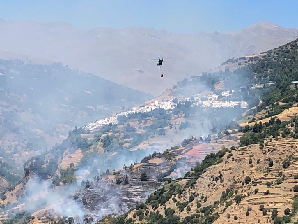 El incendio en Bubión, desde cerca