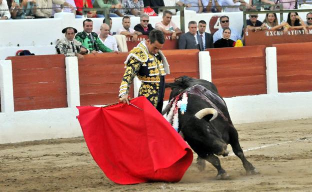 Satisfacción entre las peñas taurinas de Linares por la celebración de dos festejos pese a la crisis