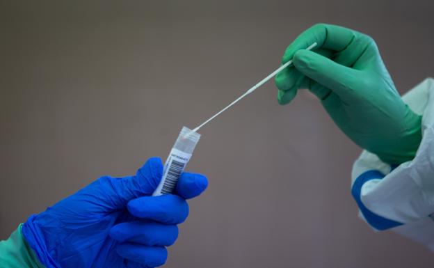 Begíjar cierra sus instalaciones como «medidas cautelares» por tres positivos