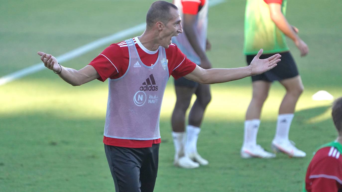 Almería-Girona: Susto o muerte