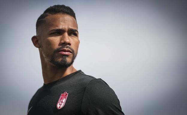 Compás de espera por Yangel Herrera