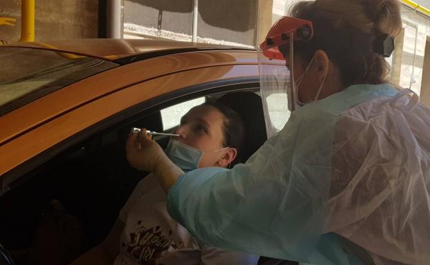 Jaén continúa su tendencia con 22 positivos más por coronavirus en una jornada