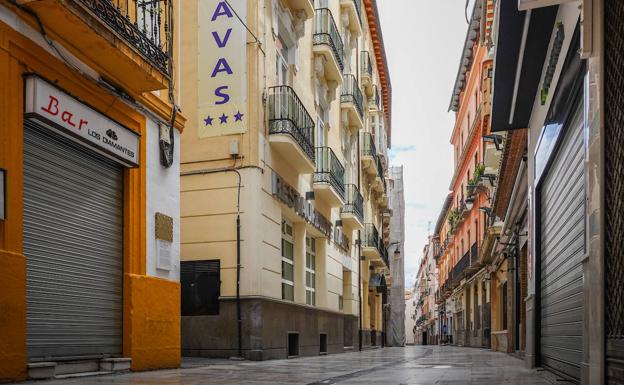 Cuatro de cada diez empresas granadinas no han podido salir todavía de un ERTE