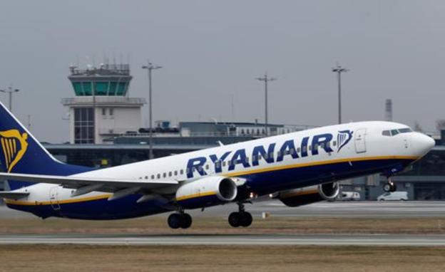 Ryanair lanza un millón de vuelos nacionales e internacionales a 5 euros