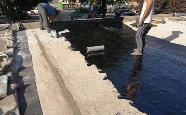 Resuelven los problemas de filtraciones del mercado de abastos Merca80 en Granada